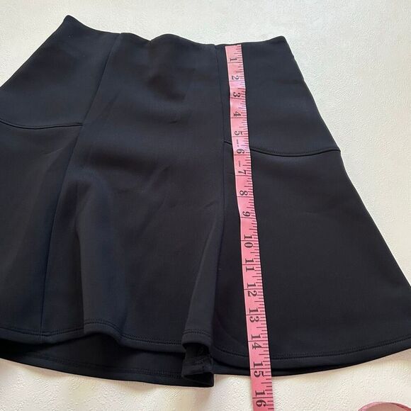 Hollister Black Skater Mini Skirt NWT Size XS - Picture 6 of 6